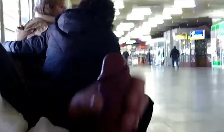 A filmes sexo grátis véspera de ano novo, com dezenove anos de idade menina russa