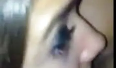 Nós bebemos vinho e ambos queriam pato uns sexo caseiro grátis aos outros