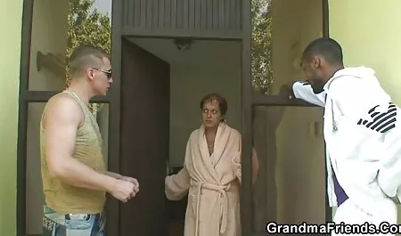 Bunda negra de uma videos para whatsapp de sexo cadela de chocolate menor, mas de chocolate