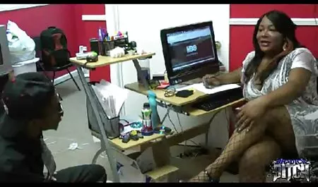 Incrivelmente bela videos pornos de graça morena Namorada