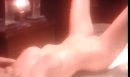 Nastya tem uma sexos grates profundo garganta