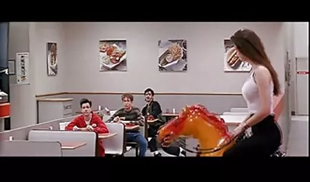 Gemendo beleza, atingir o orgasmo após o vídeo pornô seguro orgasmo
