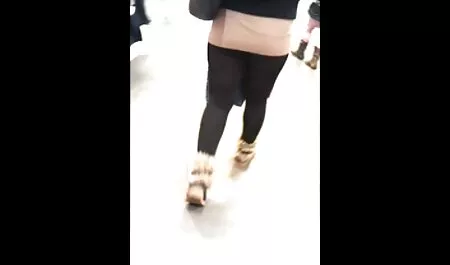 Menina video de srxo gratis perde ver Cai cai
