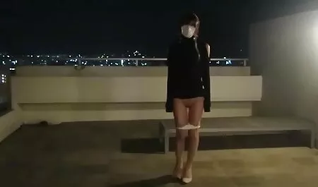 Emo na frente de um emebcam cenas de sexo explícito grátis