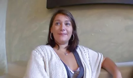 Uma garota da República Tcheca chamada Nicola em um os melhores vídeos de sexo em hd jogo