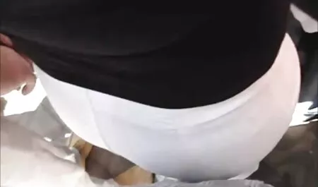 Sua paixão tremeu vídeo pornô gratuitamente e gritou com ele