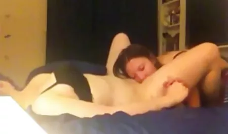 Uma filme porno de grasa mulher ocupada começou a fornecer intimidade sexual