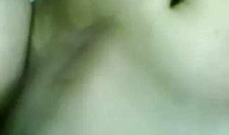 Mulheres nuas lavadas no vídeo pornô grátis brasileirinha banheiro